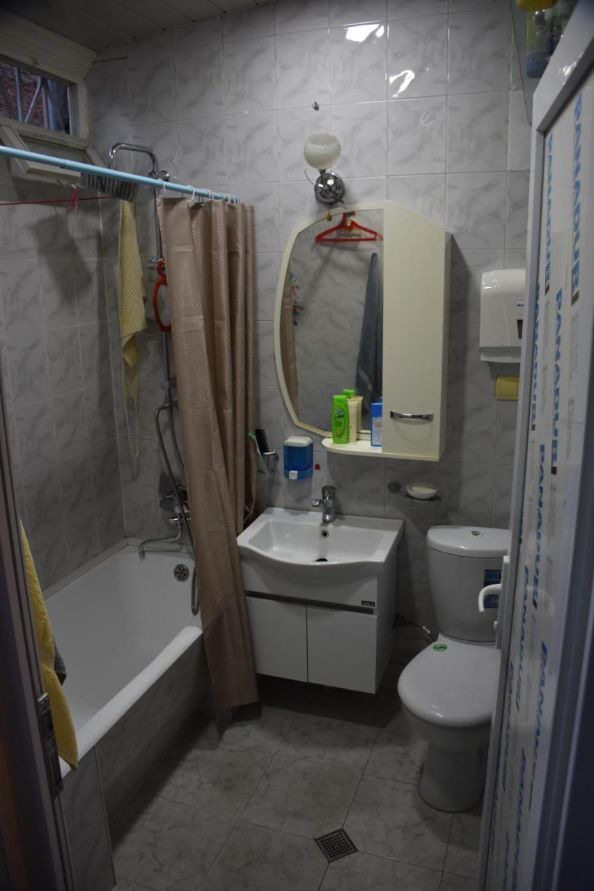3 Room Flat In Tbiliszi Kültér fotó